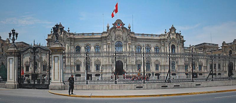 ¿Donde vive el presidente de Perú?